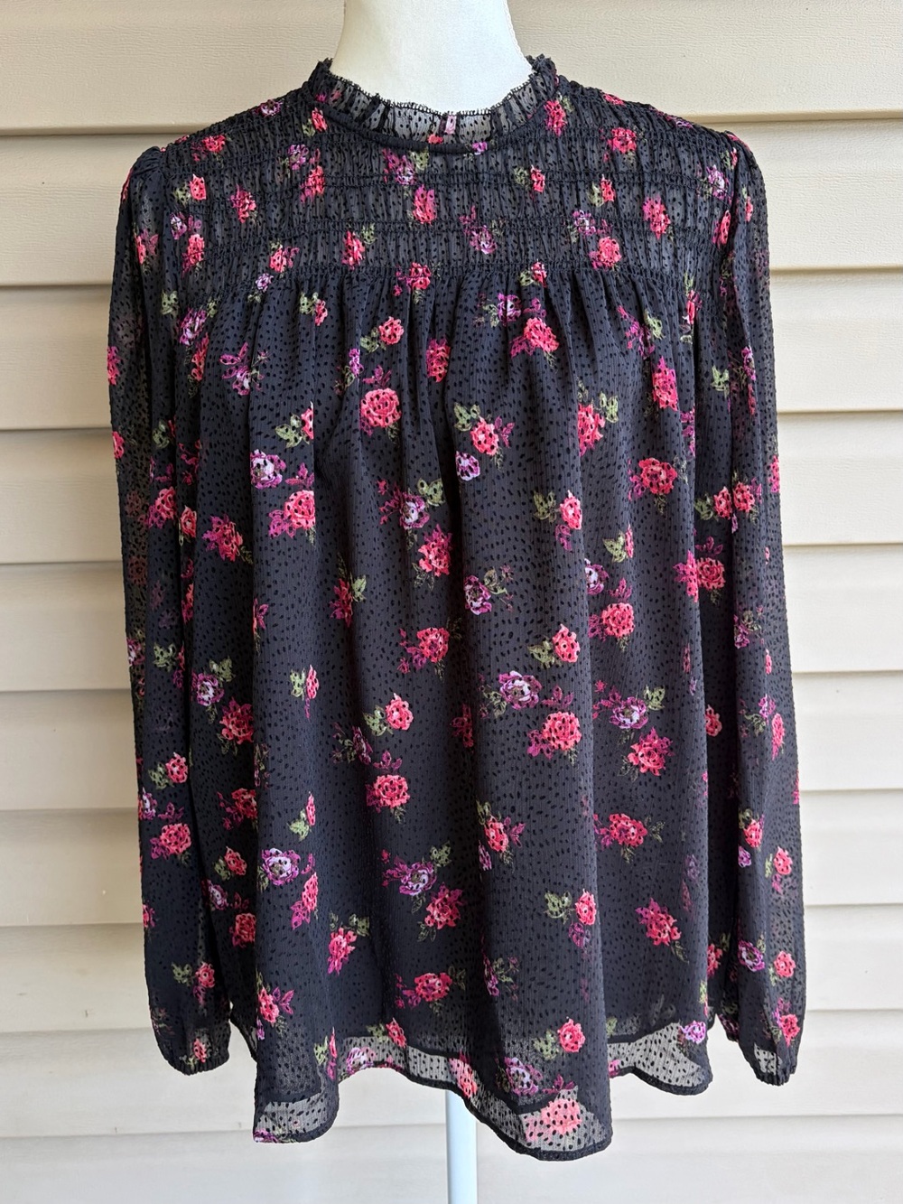 •Banana Republic• Black Floral Clip Dot Smocked Blouse - Size Medium